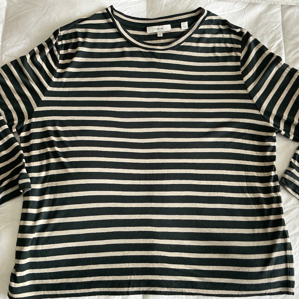 VINCE BRACELET LENGTH SLEEVE TEE  SIZE XL